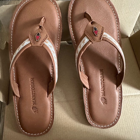 Manitobah plains Flip - Picture 2 of 14